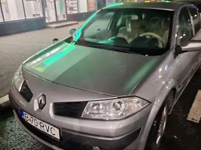 Gri Utilizat 2008 Renault Mégane II Berlinǎ | 2.000 EUR