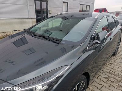 second-hand Hyundai i40 1.7 CRDI CW ISG Supreme+