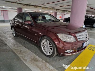 Utilizat 2008 Mercedes C220 Berlinǎ | 8.900 EUR