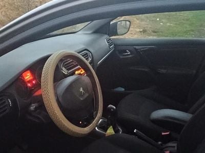 Utilizat 2013 Peugeot 301 Berlinǎ | 3.900 EUR