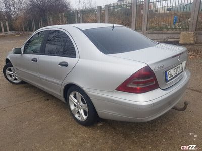 second-hand Mercedes C200 W203 2003