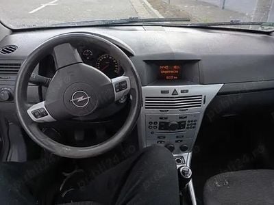 Opel Astra GTC