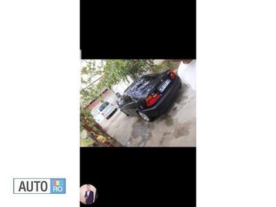 Negru Utilizat 2001 BMW 330 Berlinǎ | 2.800 EUR