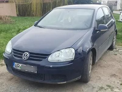 VW Golf V