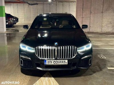 Culoarenegru Utilizat 2020 BMW 740 Comfort Edition Berlinǎ | 47.900 EUR