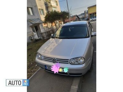 second-hand VW Golf IV 