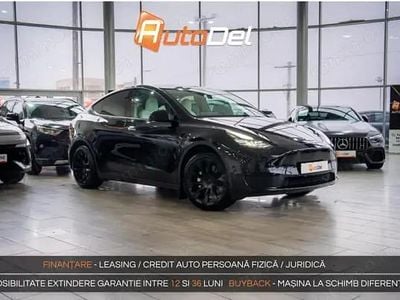 Second-hand Tesla Model Y Standard Range 220 kW (300 CP) 2023 Negru SUV