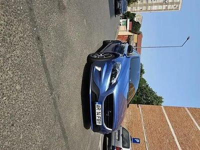 Utilizat 2016 Volvo V40 R-Design Hatchback | 7.800 EUR (Preț OK)