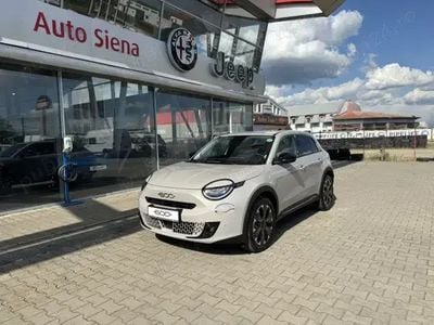 Bej Nouă 2025 Fiat 600E La Prima SUV | 34.436 EUR