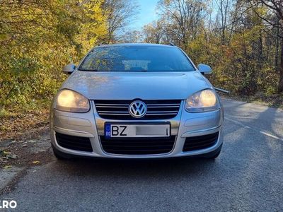 second-hand VW Golf V 