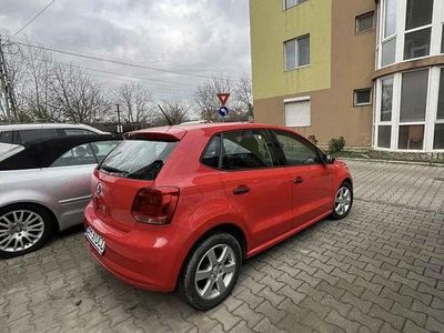 Culoarerosu Utilizat 2010 VW Polo | 4.599 EUR (Scump)