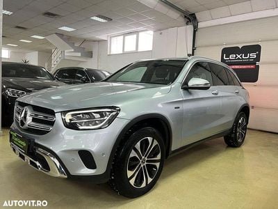 Culoaregri Utilizat 2021 Mercedes GLC300e Exclusive SUV | 25.999 EUR (Puțin scump)
