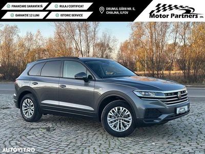 Culoaregri Utilizat 2023 VW Touareg Style SUV | 41.990 EUR