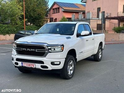 Second-hand Dodge Ram 402 CP (295 kW) 2020 Culoarealb Pickup
