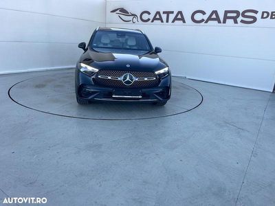 Culoarenegru Utilizat 2023 Mercedes GLC220 Advanced SUV | 46.585 EUR (Scump)