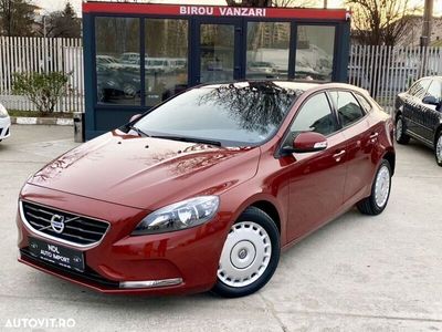 second-hand Volvo V40 D2 Aut. Summum