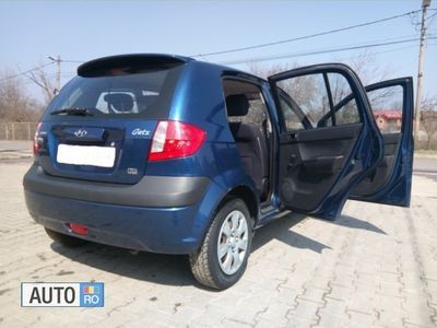 Albastru metalizat Utilizat 2006 Hyundai Getz Hatchback | 1.900 EUR