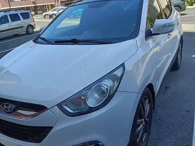 Alb Utilizat 2012 Hyundai ix35 SUV | 7.000 EUR (Preț OK)