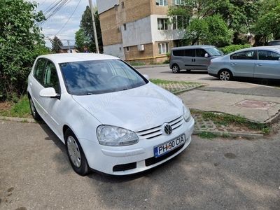 second-hand VW Golf V 