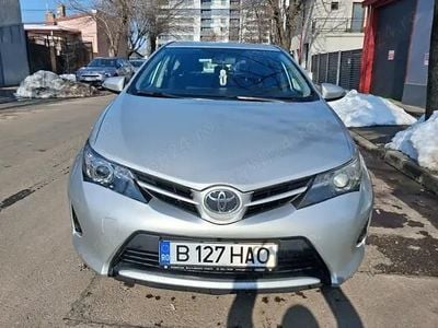 Second-hand Toyota Auris 100 CP (73 kW) 2014 Hatchback