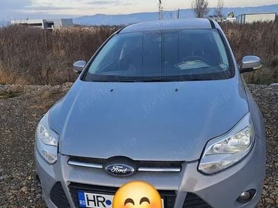 Gri Second-hand 2014 Ford Focus Break | 4.400 EUR (Super Preț)