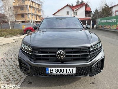 Second-hand VW Touareg Style 286 CP (210 kW) 2025 Culoaregri SUV