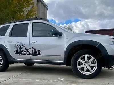 Argintiu Utilizat 2015 Dacia Duster SUV | 6.390 EUR (Preț bun)