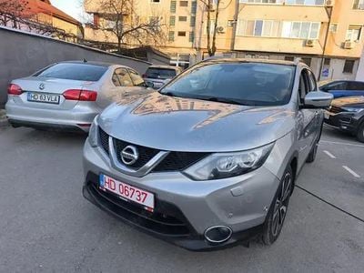 Second-hand Nissan Qashqai 130 CP (95 kW) 2016 Gri SUV