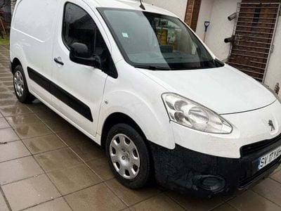 Second-hand 2013 Peugeot Partner Monovolum | 3.200 EUR