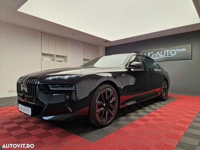Second-hand BMW 740 Comfort Edition 300 CP (220 kW) 2023 Culoarenegru Berlinǎ