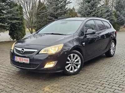 Second-hand Opel Astra 125 CP (91 kW) 2012 Break
