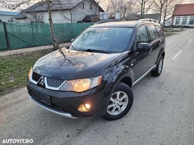 Second-hand Mitsubishi Outlander Intense 140 CP (102 kW) 2007 Culoarenegru SUV
