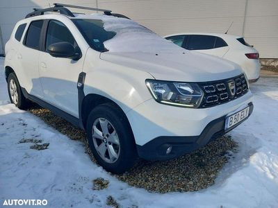 Culoarealb Utilizat 2019 Dacia Duster Comfort SUV | 11.000 EUR (Preț bun)