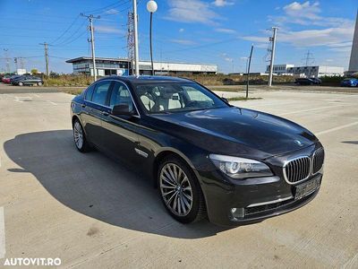 Culoaregri Utilizat 2010 BMW 740 Comfort Edition Berlinǎ | 9.480 EUR