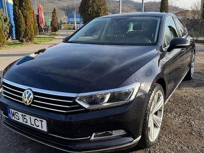 Second-hand VW Passat 120 CP (88 kW) 2017 Culoarenegru Berlinǎ