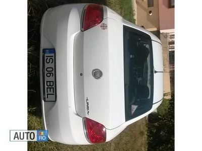 Second-hand Fiat Linea 90 CP (66 kW) 2008 Alb Berlinǎ
