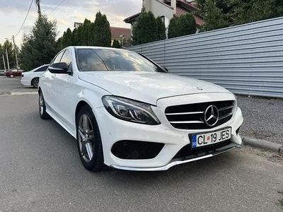 Utilizat 2014 Mercedes 220 Berlinǎ | 14.900 EUR