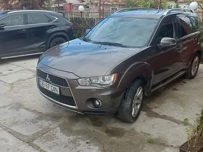Second-hand Mitsubishi Outlander 200 CP (147 kW) 2010 SUV