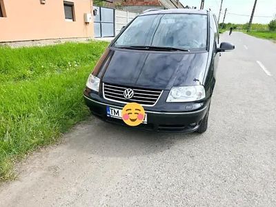 VW Sharan