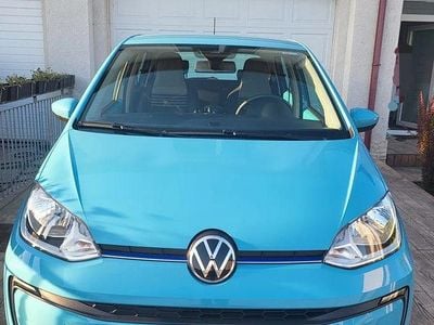 Culoarealbastru Utilizat 2021 VW e-up! Hatchback | 12.300 EUR (Preț OK)