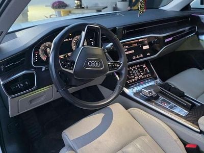 Culoarealb Utilizat 2019 Audi A6 Break | 22.500 EUR (Scump)
