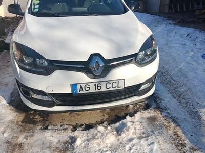 Culoarealb Utilizat 2016 Renault Mégane LIMITED Monovolum | 6.800 EUR