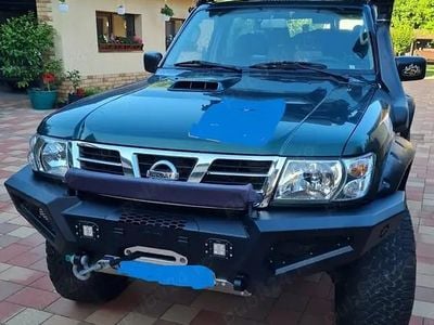 Second-hand Nissan Patrol 160 CP (117 kW) 2003 Verde SUV