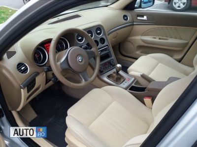 Second-hand Alfa Romeo 159 170 CP (125 kW) 2009 Gri metalizat Break