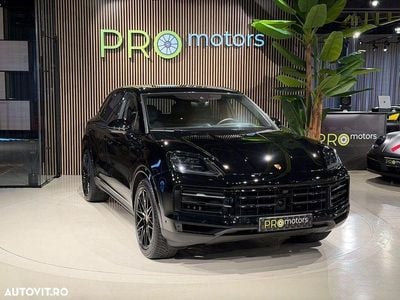 Second-hand Porsche Cayenne Black Edition 353 CP (259 kW) 2024 Culoarenegru SUV