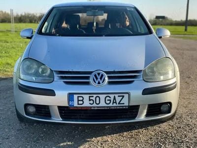 VW Golf V