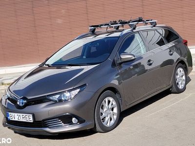 second-hand Toyota Auris Hybrid 