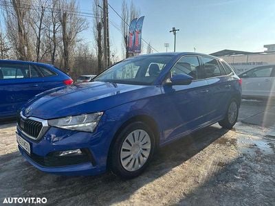 Second-hand Skoda Scala Ambition 110 CP (80 kW) 2021 Culoarealbastru Hatchback