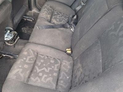 Utilizat 2001 VW Golf IV Hatchback | 4.000 EUR