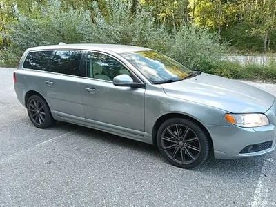 Utilizat 2013 Volvo V70 Break | 8.900 EUR